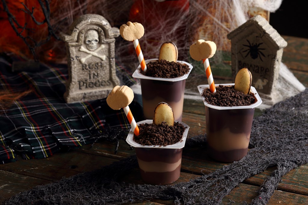 Graveyard Cups