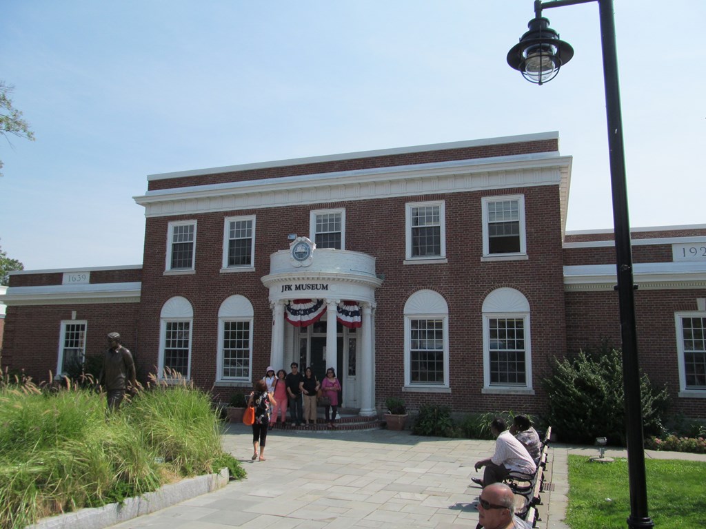 John F. Kennedy Hyannis Museum