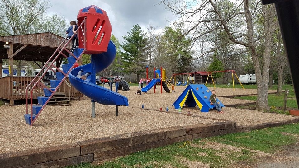 Lebanon / Cincinnati NE KOA Holiday Playground