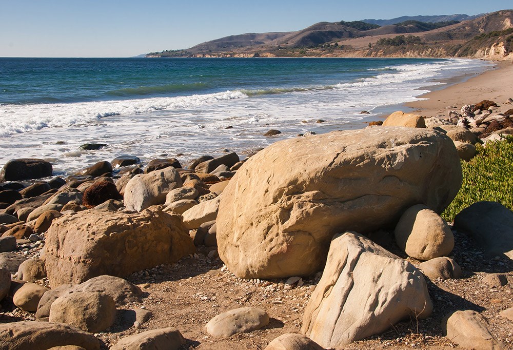 Rocky Calif coastline near El Capitan