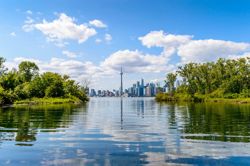 Torono cityscape from the Toronto Islands.