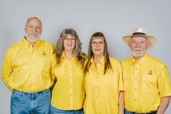 Deb Hankinson & Les Petersen; Dale & Jo Parent