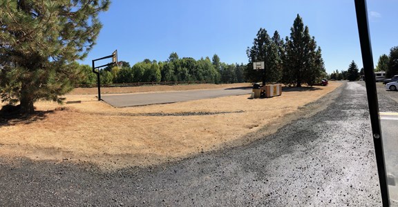 Oh Wow - Outdoor Basketball Court