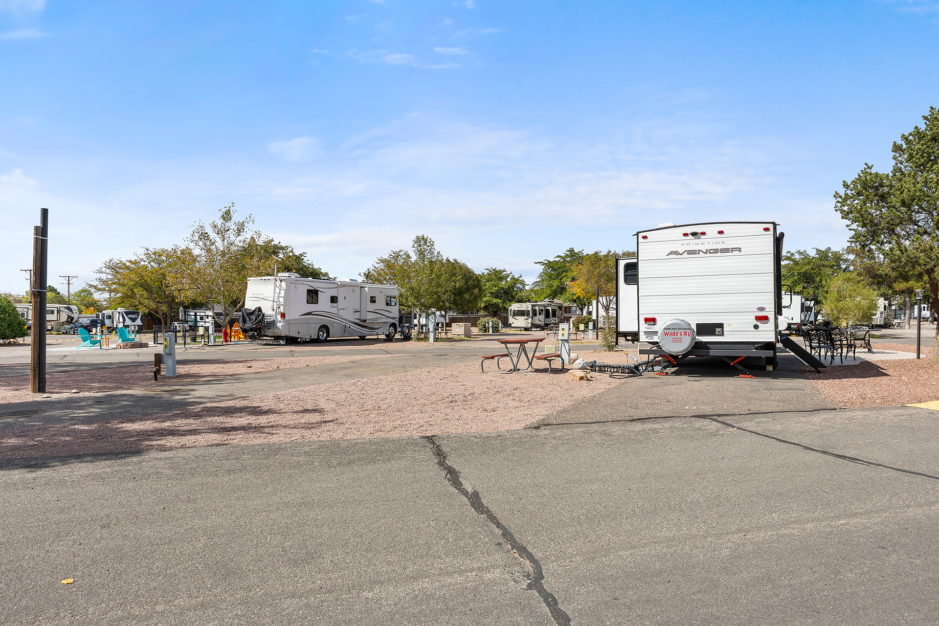 RV D05, Pull-Thru 50/30 AMPS FHU KOA Patio®