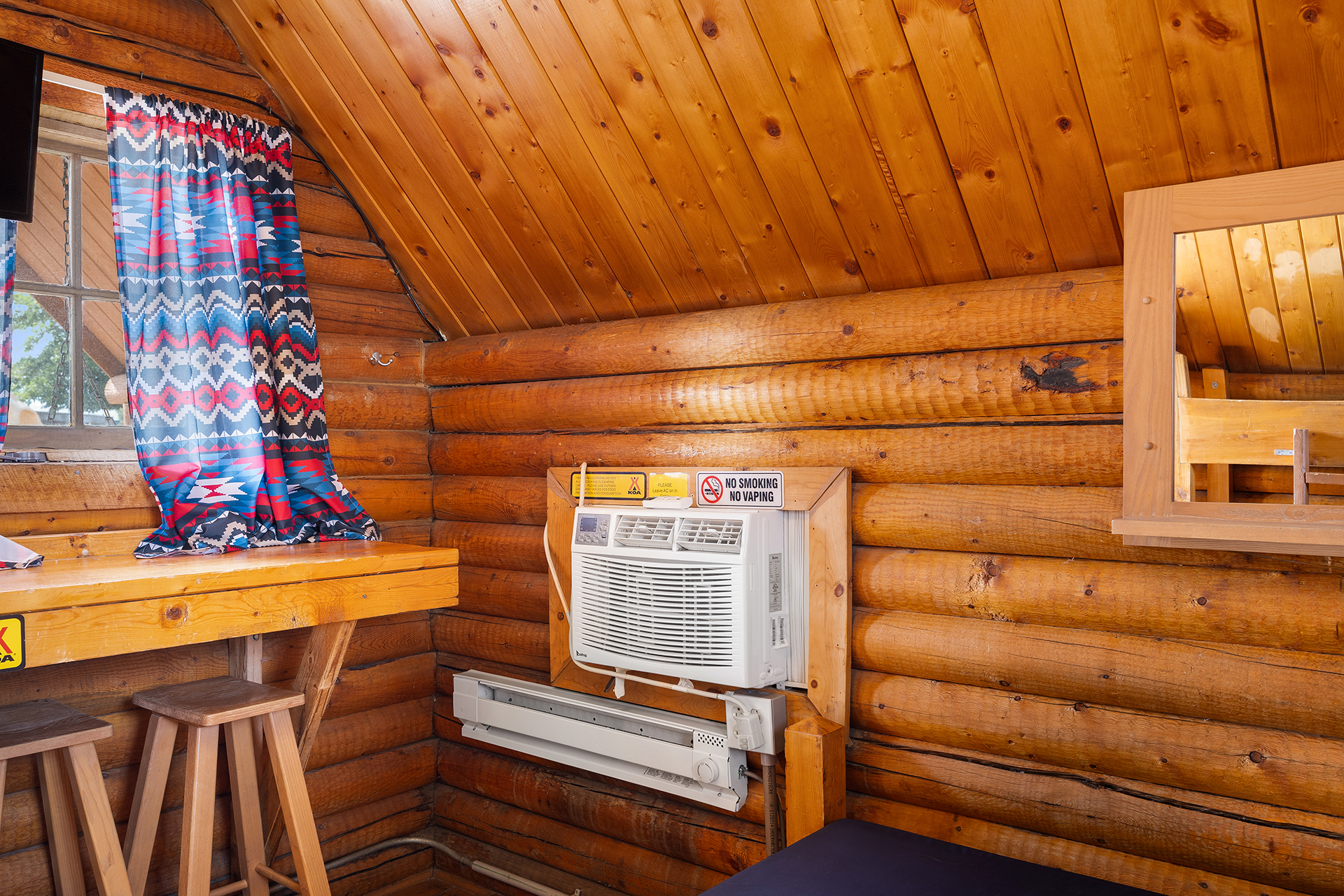 KK02 - Camping Cabin, 1 Room (No Bathroom) – Sleeps 4