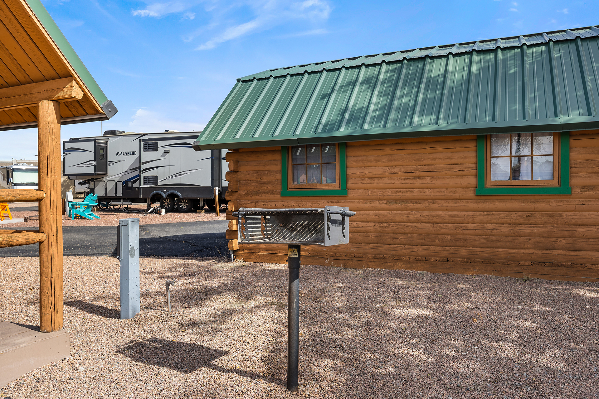 KK06 - Camping Cabin, 2 Room (No Bathroom) – Sleeps 6