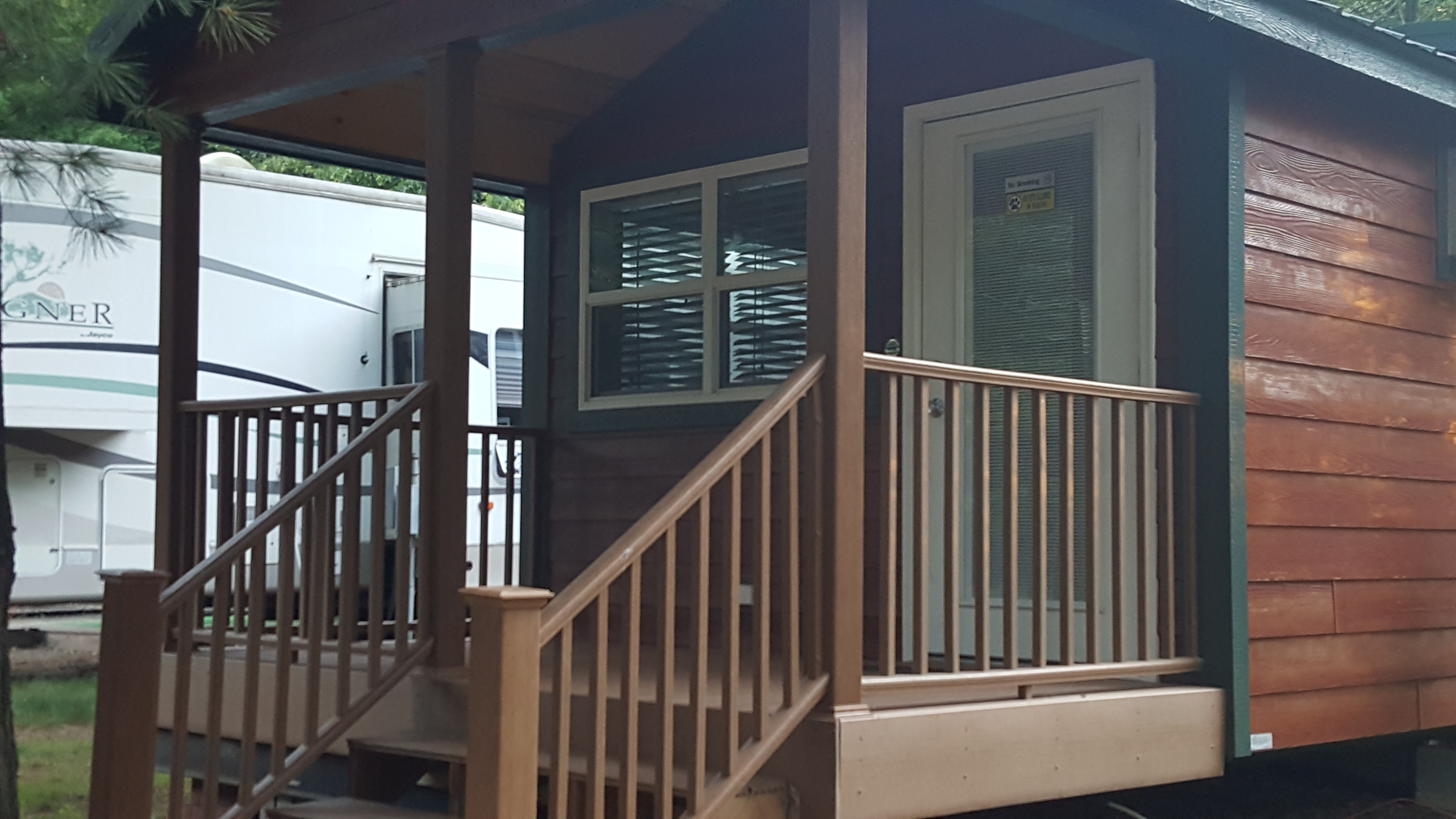 Deluxe Cabins