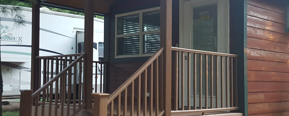 Deluxe Cabins