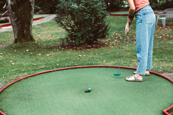 Puttz Mini Golf