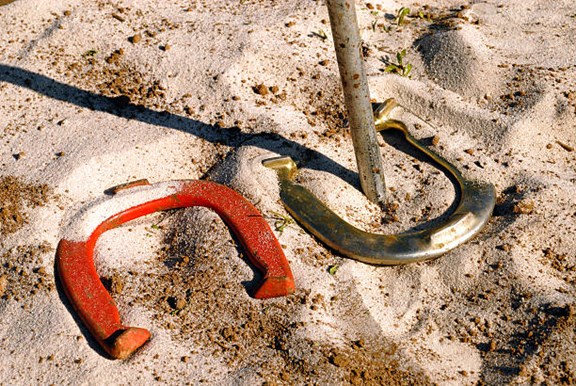 Horseshoe Pitching
