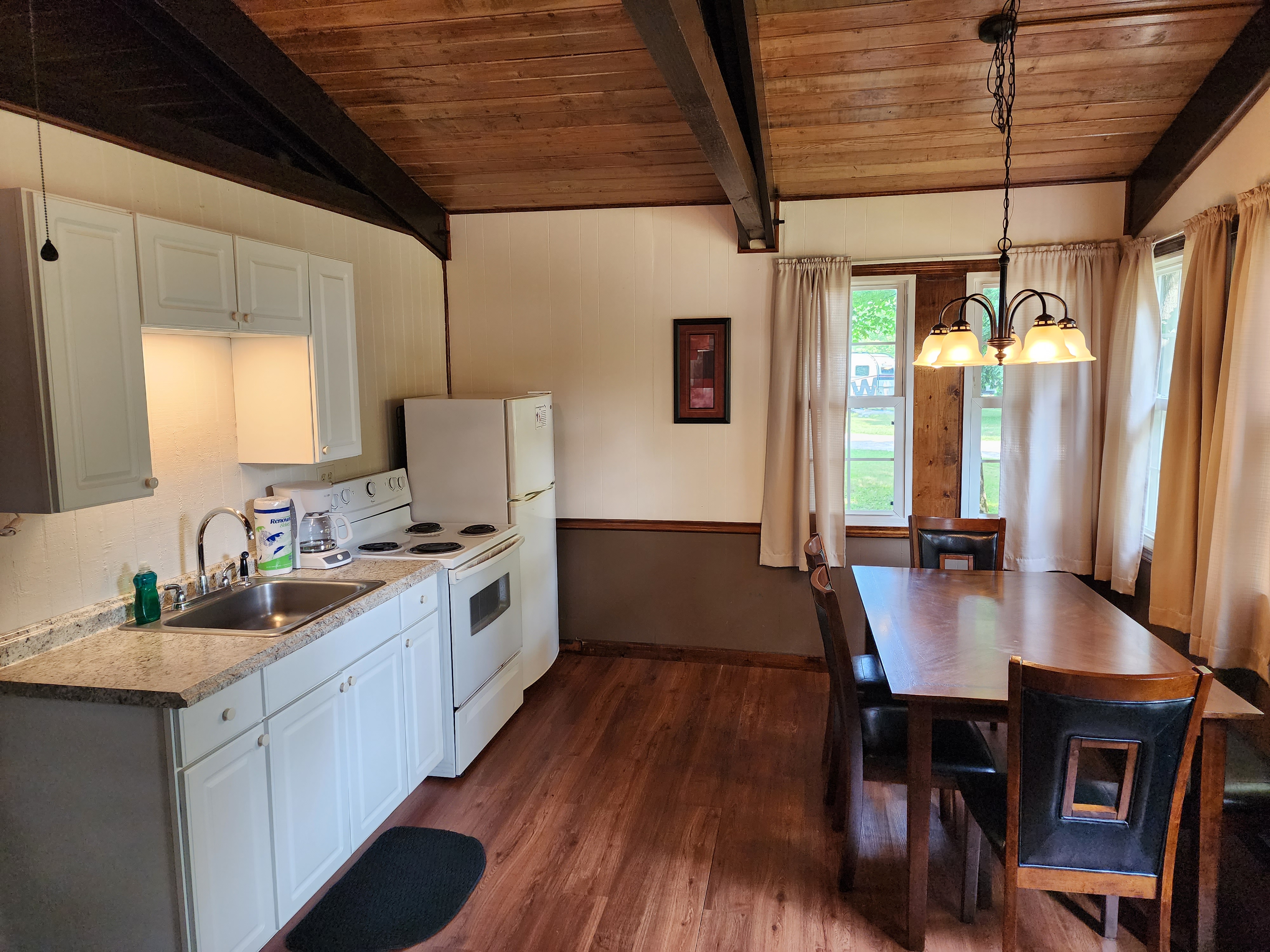 C01 Deluxe Cabin Kitchen