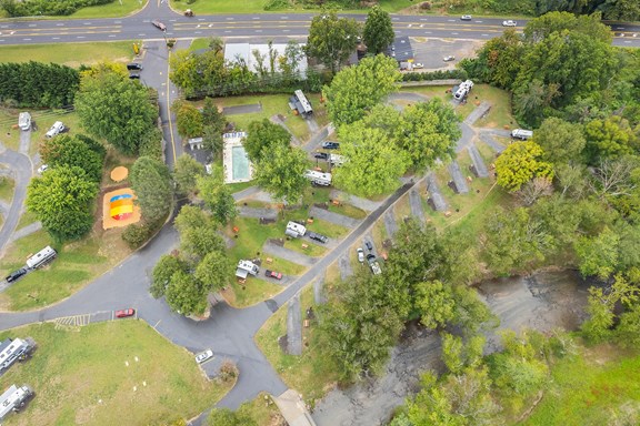 Welcome to Asheville East KOA Holiday!