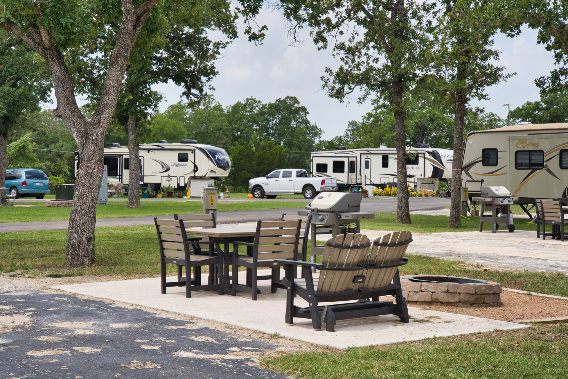 Deluxe Patio Site