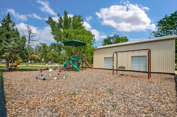 Welcome to the Badlands / White River KOA Holiday