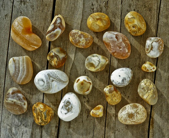 Agate Hunting