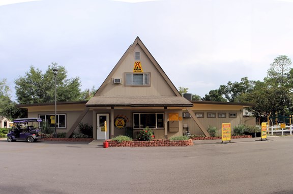 Entering Denham Springs KOA Experience