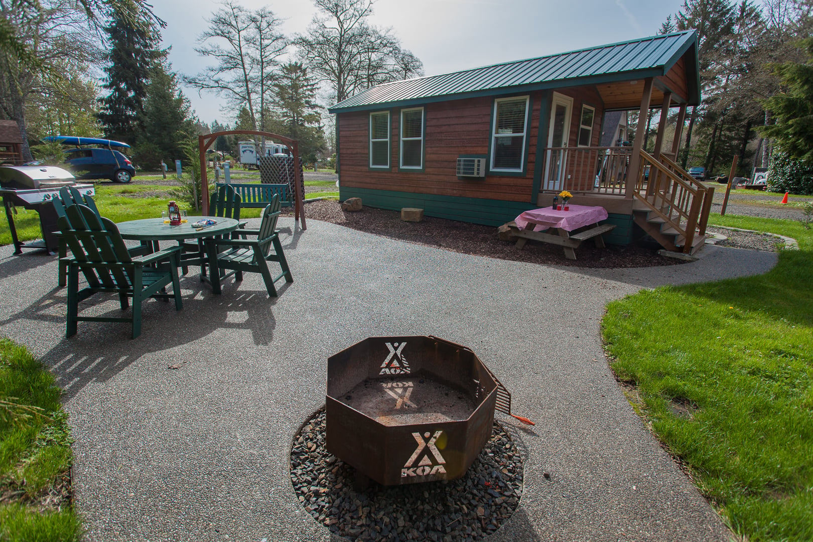 Deluxe Cabin Patio Area