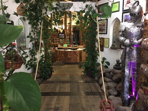 Surewood Forrest Candle & Gift Co