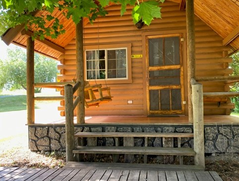 Weekday Cabin Special 5% Off Photo