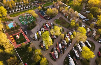 Billings KOA Holiday Photo