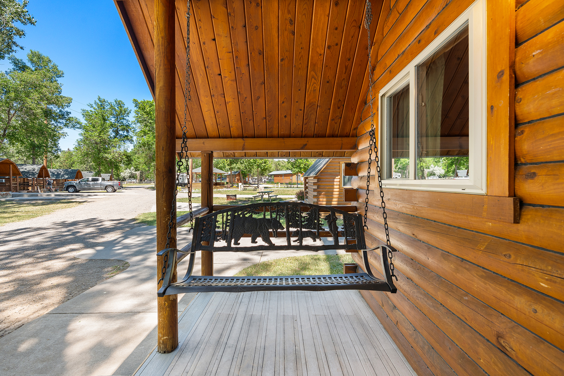 CC08 - Camping Cabin, 2 Room - Sleeps 6
