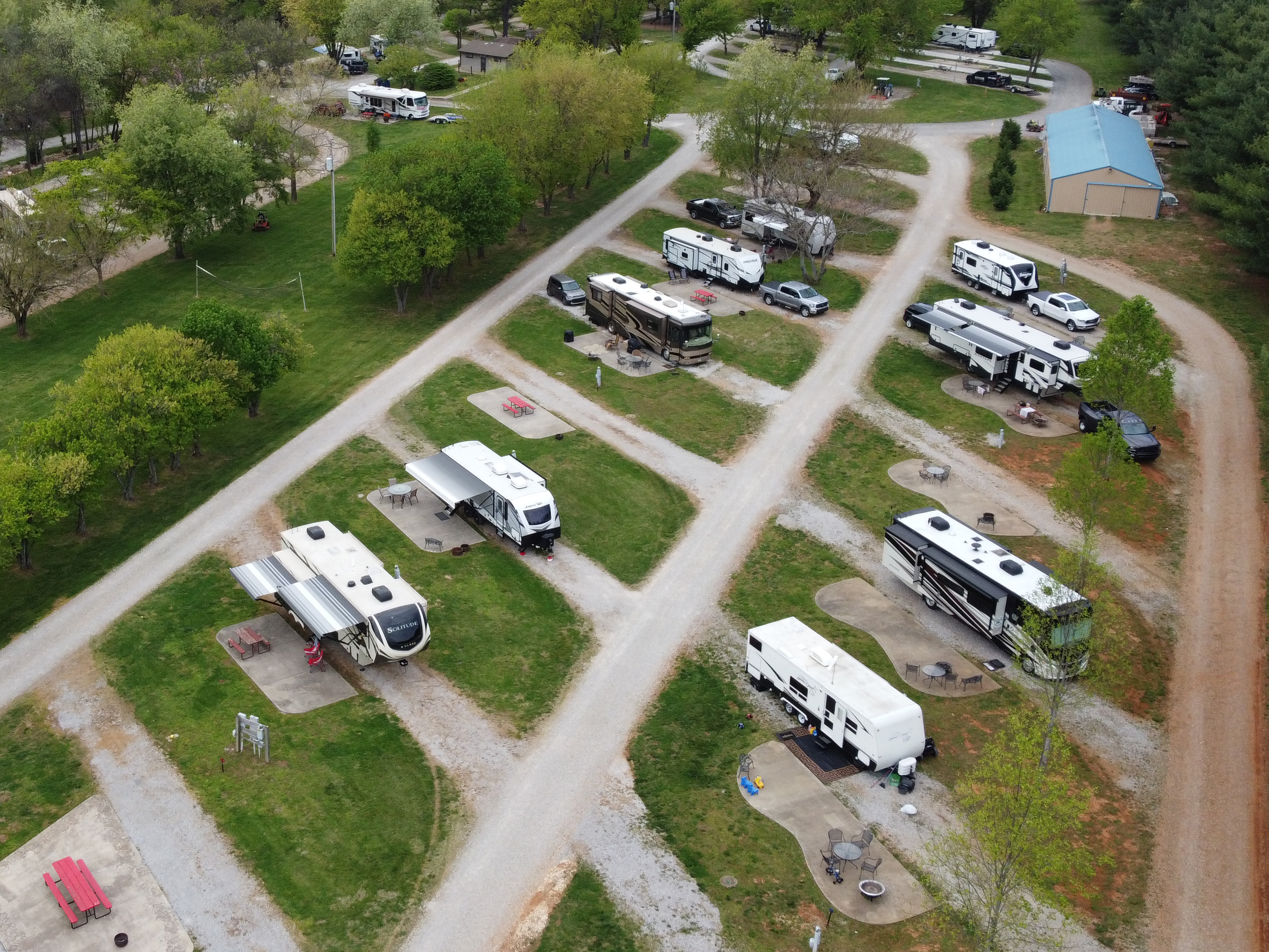 Pull Thru, 50/30 Amps, Full Hookups, Patio - Double Drop (D401 - 408 and T502 - 507)