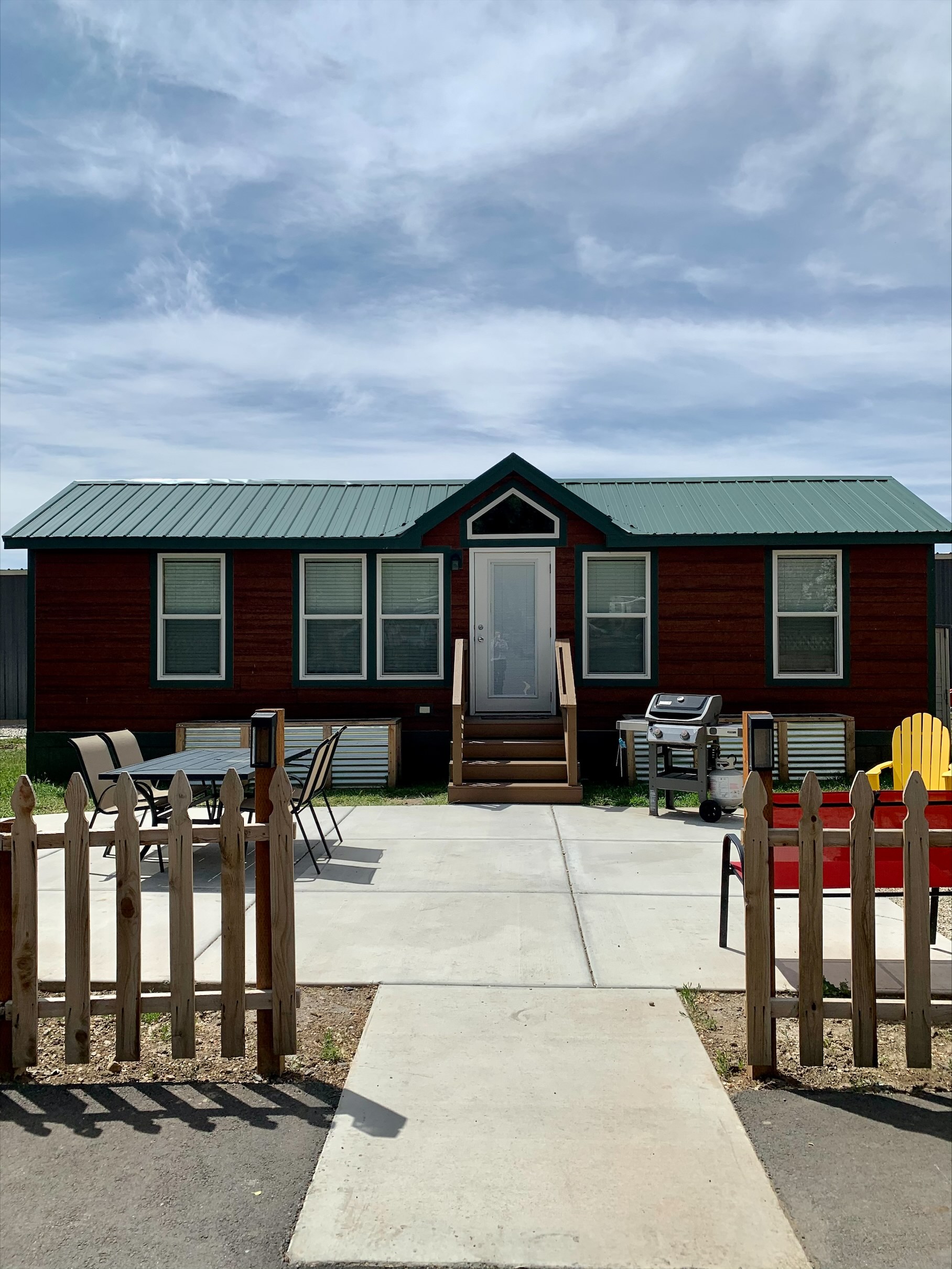 Deluxe Cabin (KL1)- Exterior