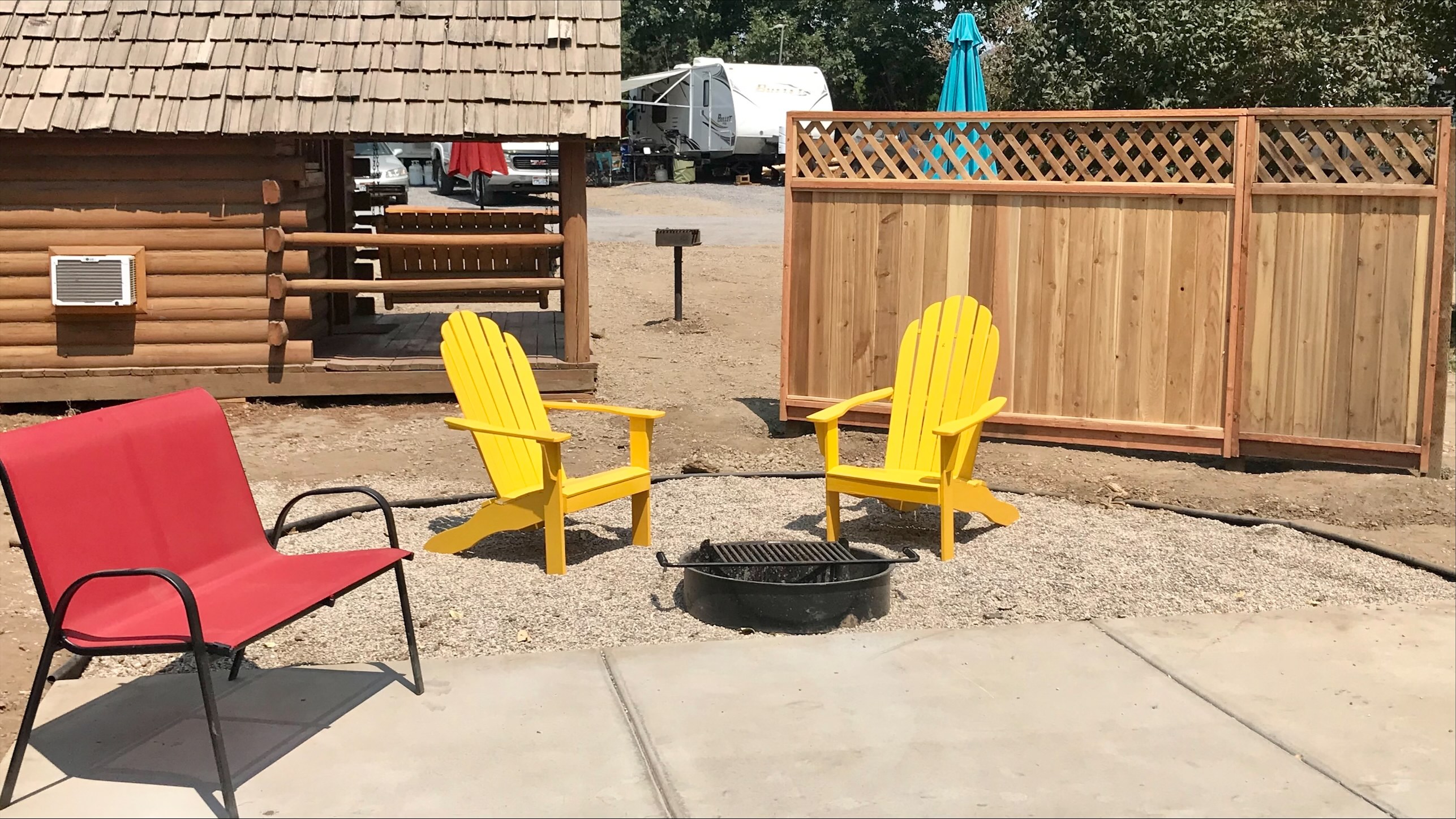 Deluxe Cabin (KL1)- Fire Pit