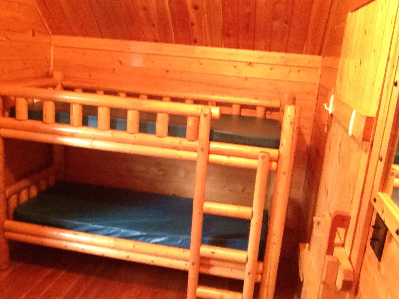 2 sets of bunk Beds in back bed room sleeps 4