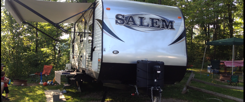 Back-In,  Full Hookup, 50/30/20 Amps, wooded sites