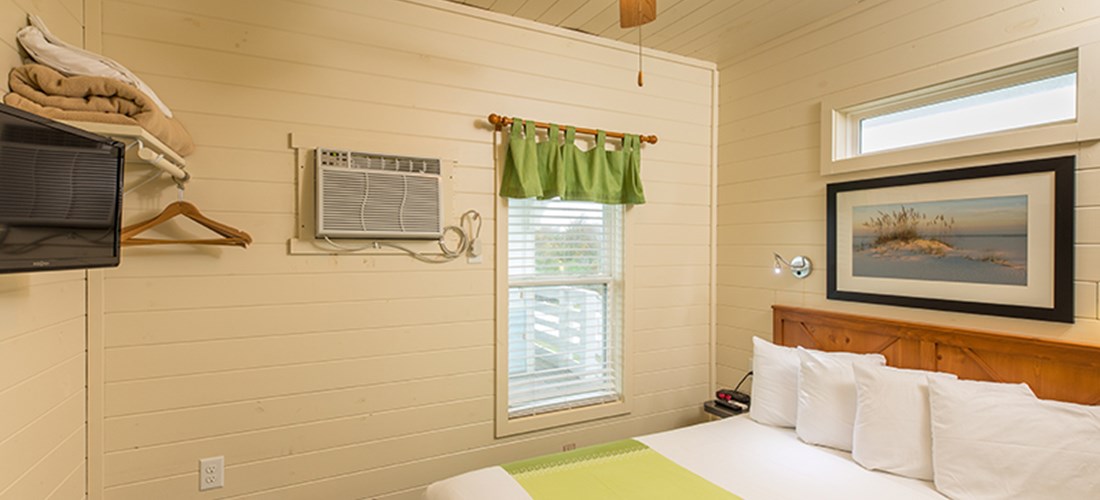 Deluxe Cabin Bedroom