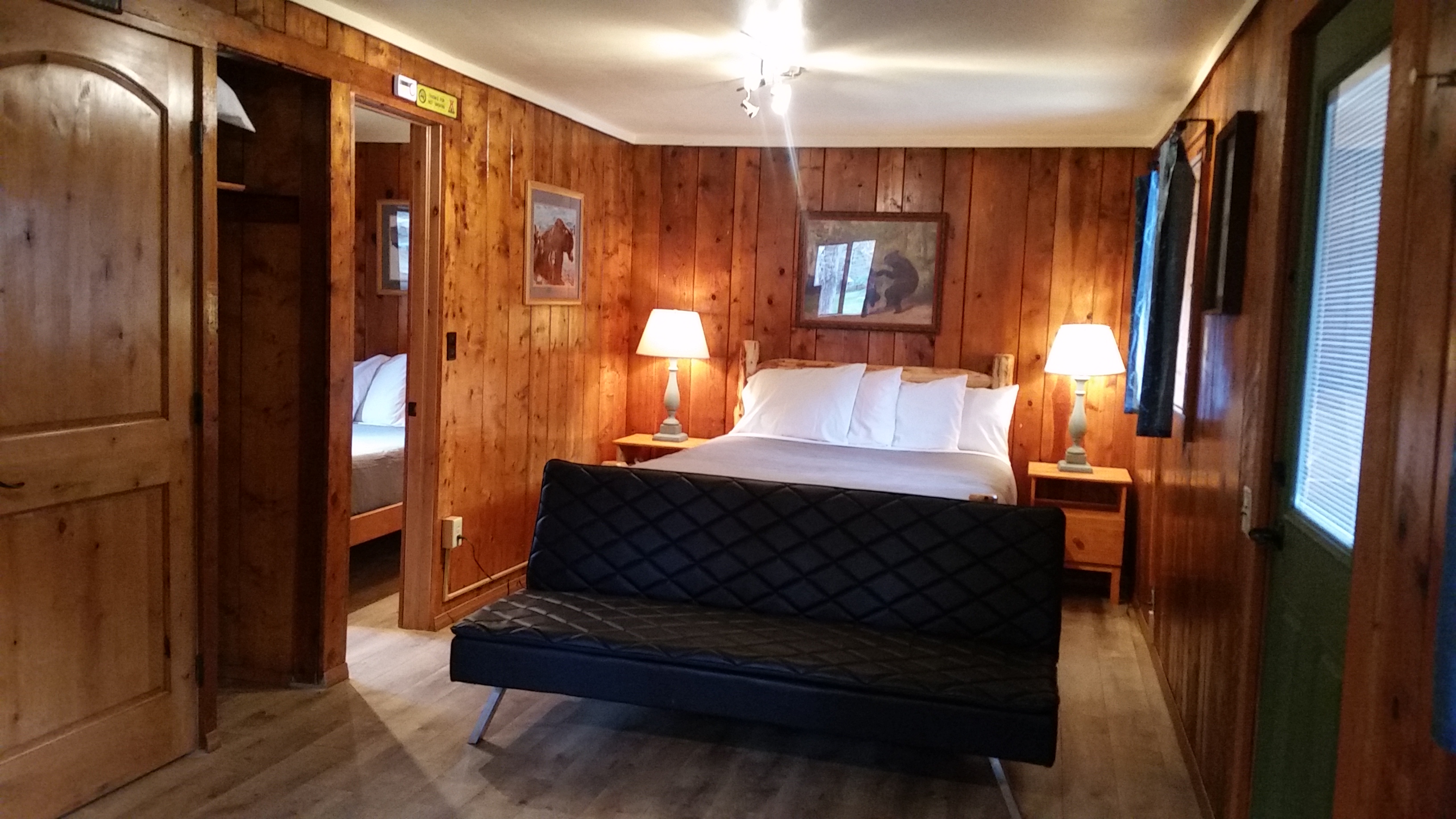 Main Room w/ Queen Bed & Futon sofa