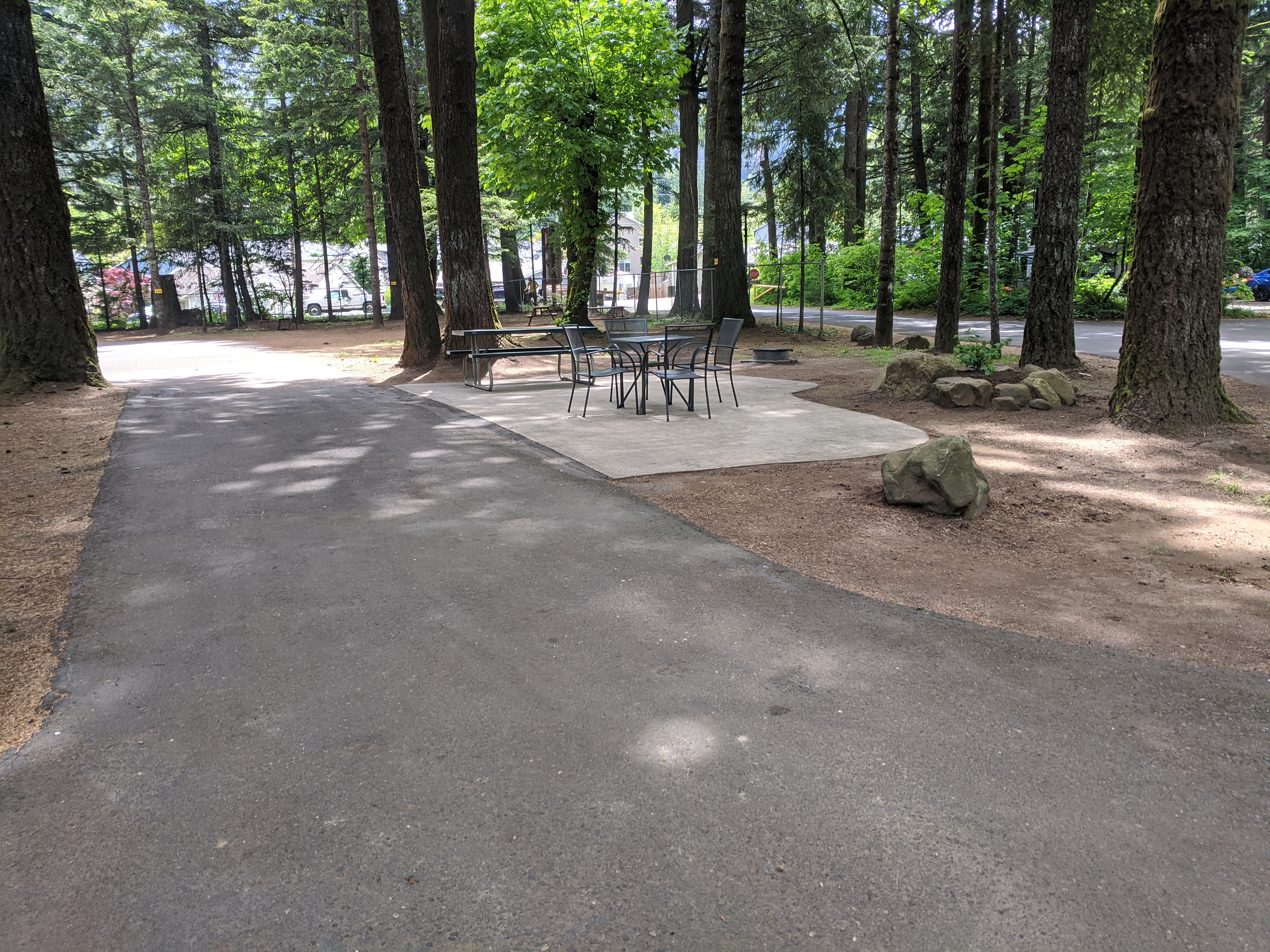 Deluxe 50/30A Patio F/HU P/T