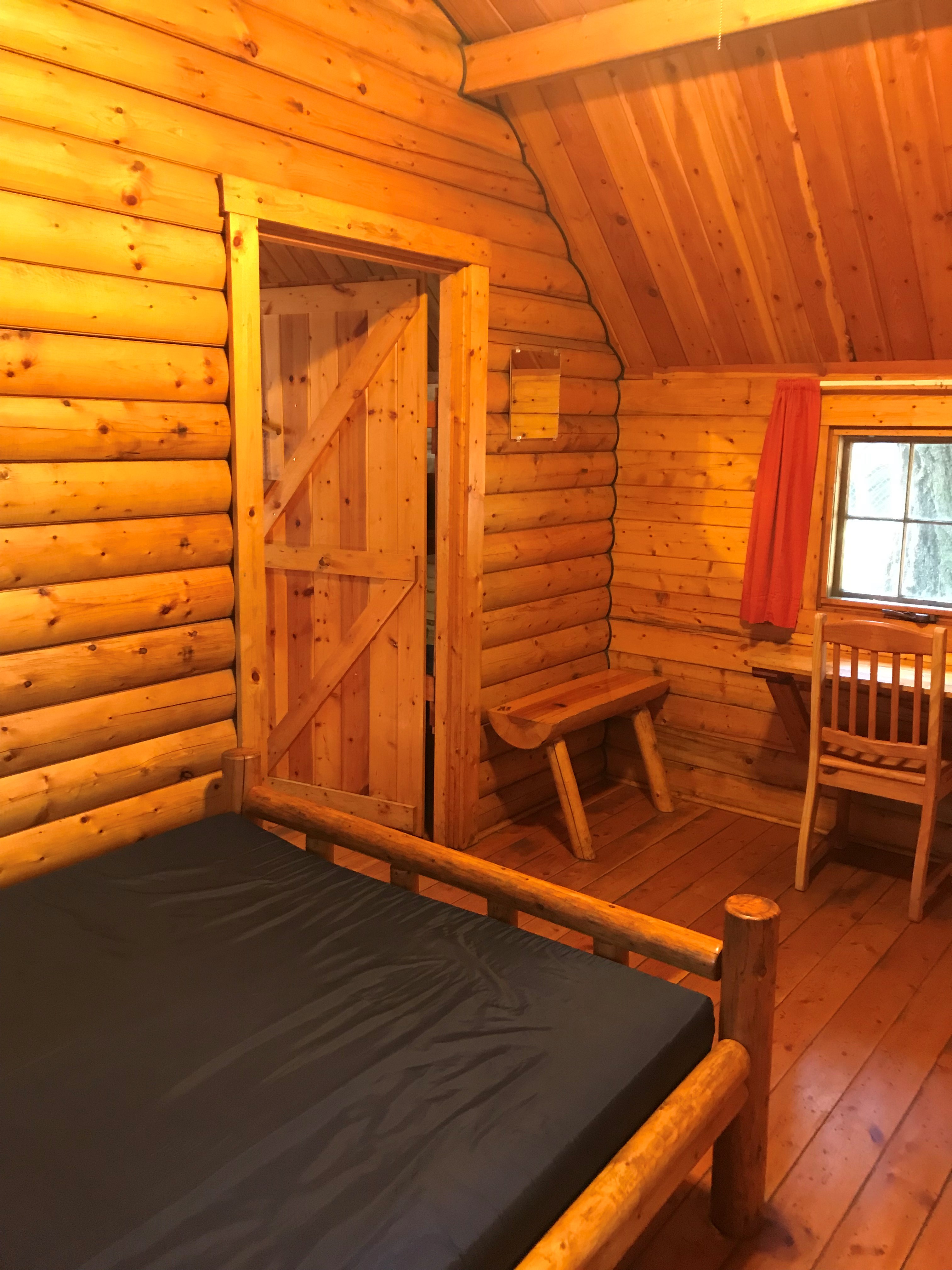 2 Room Cabin