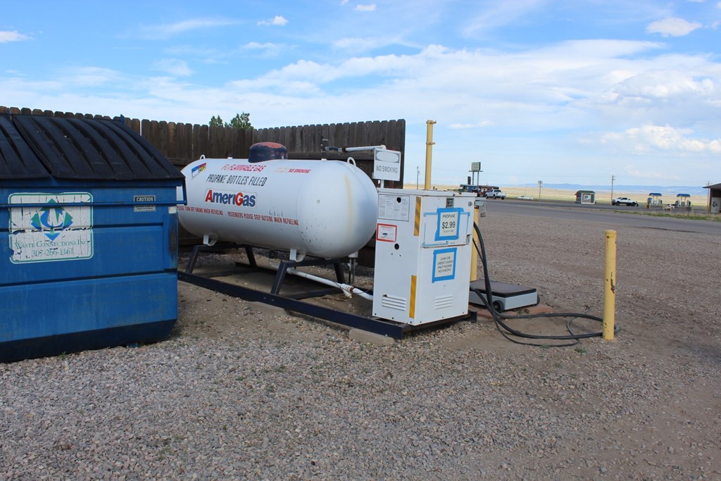 We Fill Propane-RV and Cylinders