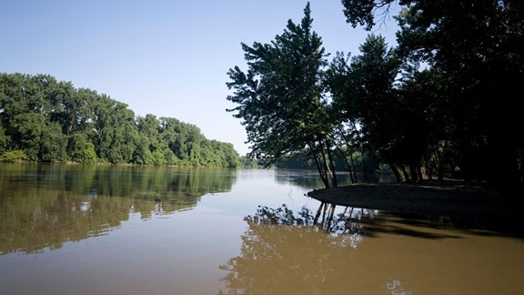 Playing on the Illinois River