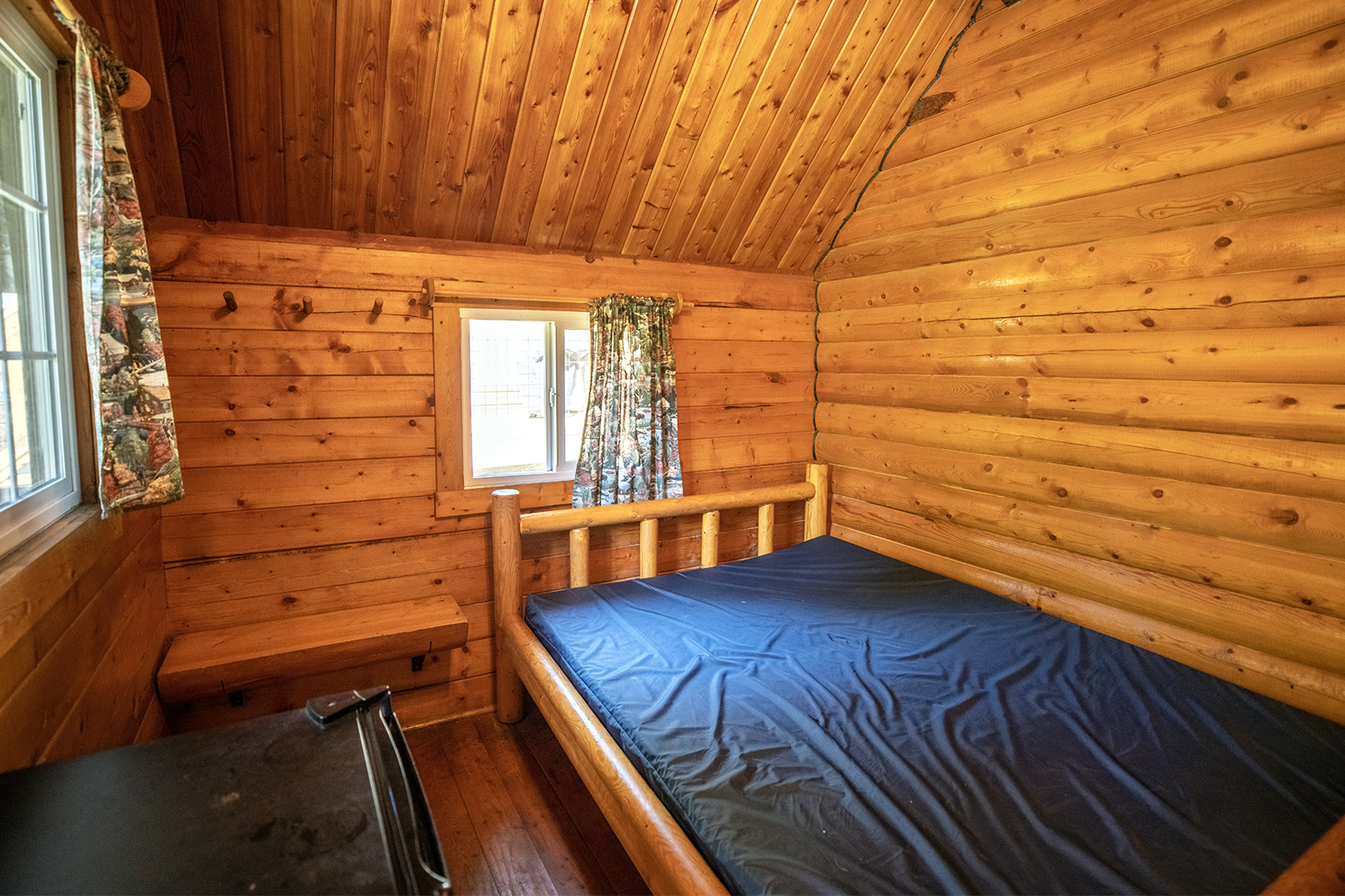 CC253 - Camping Cabin, 2 Room with Upgraded Deck on Creek