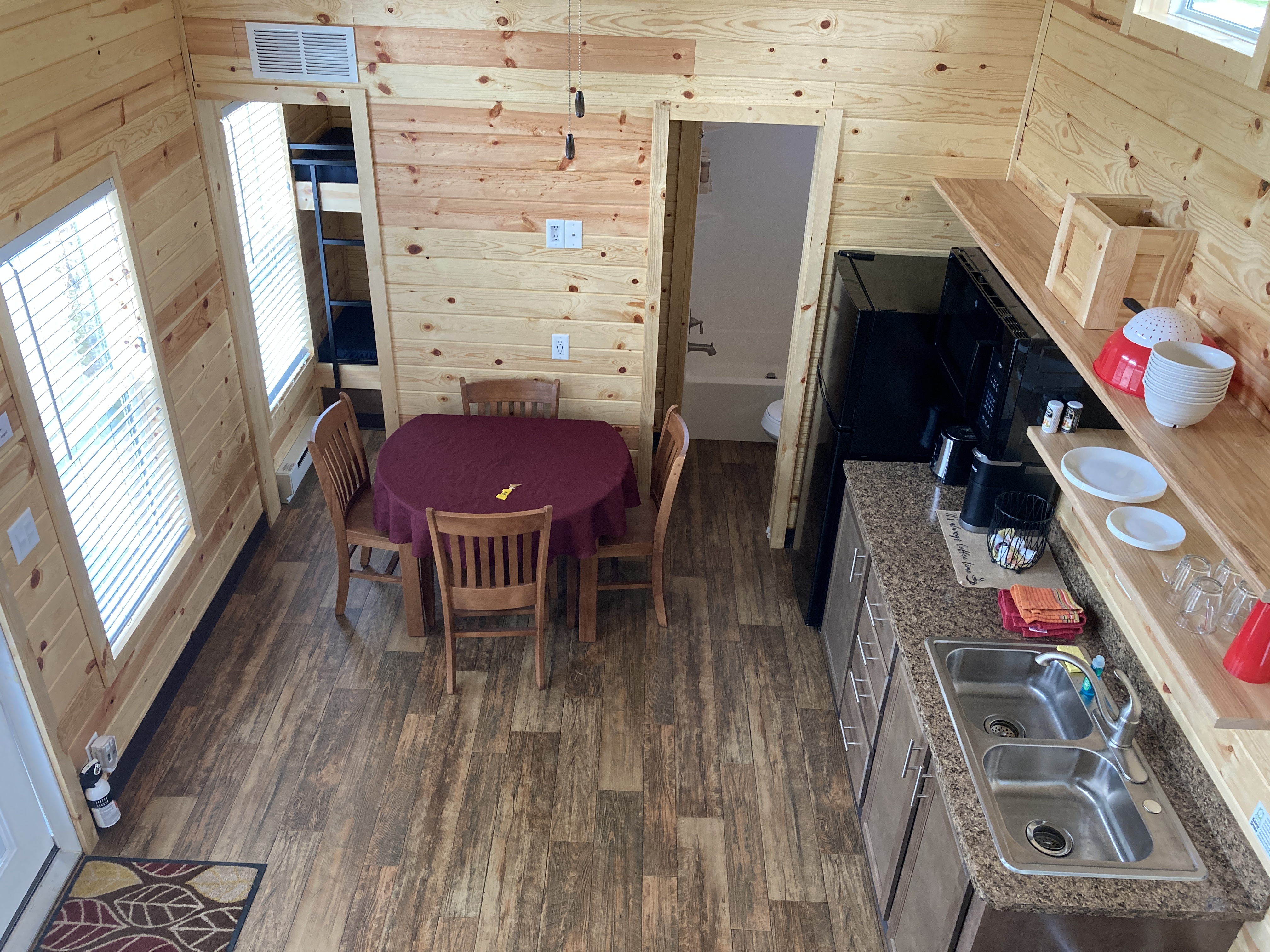 Main Room Deluxe Cabin