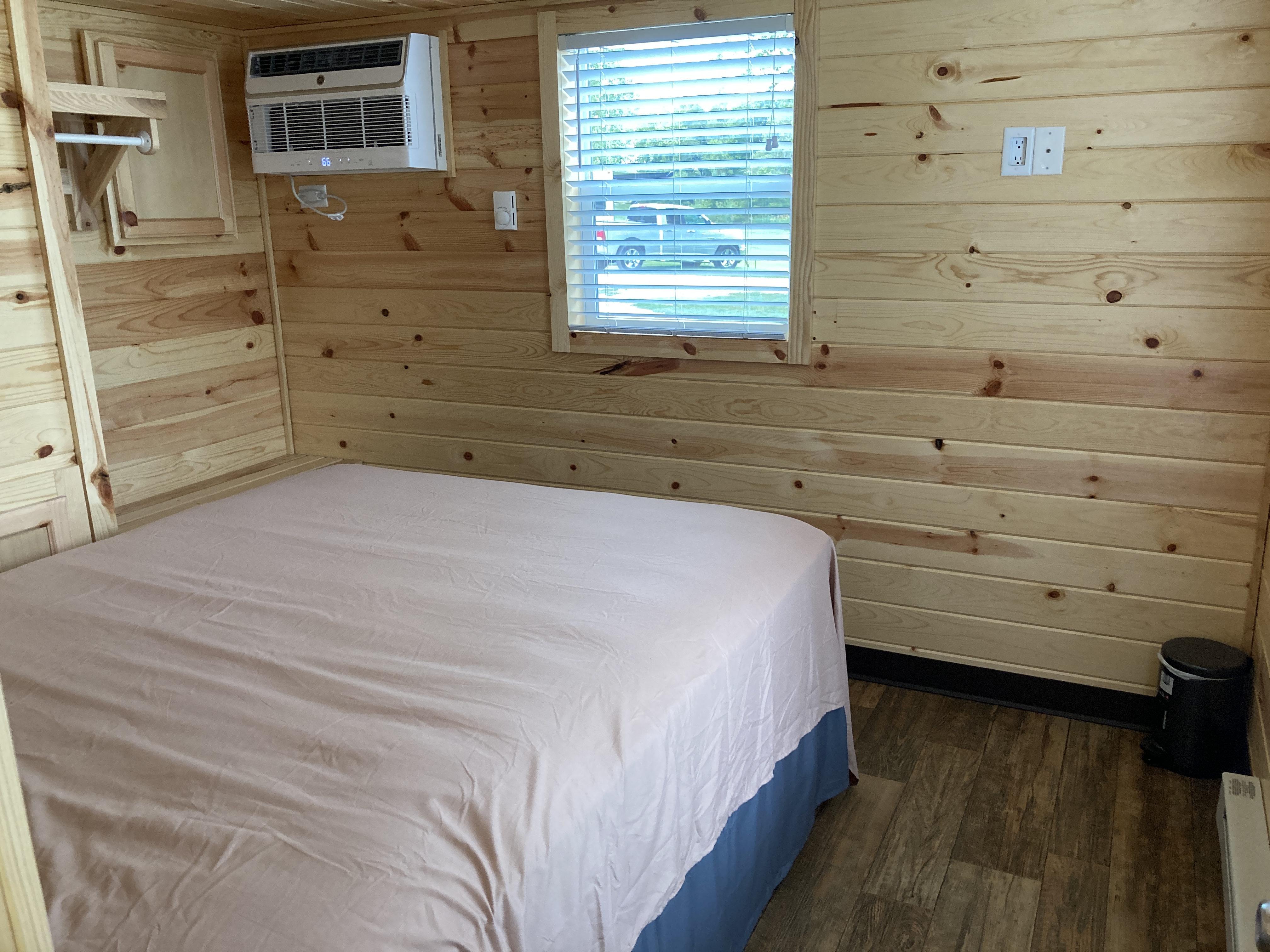 Master Bedroom with a/c Deluxe Cabin