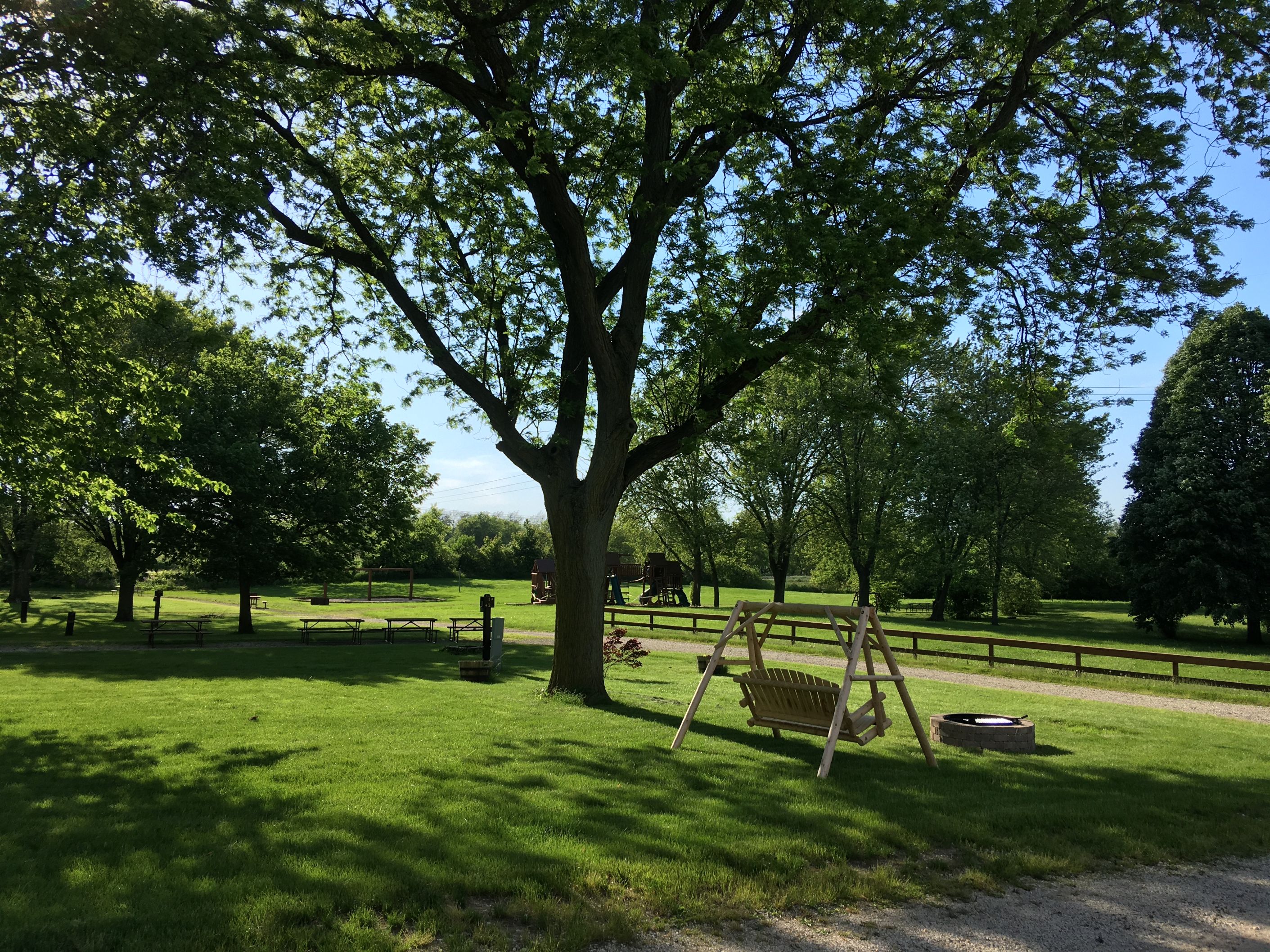 Spacious, partially shaded sites