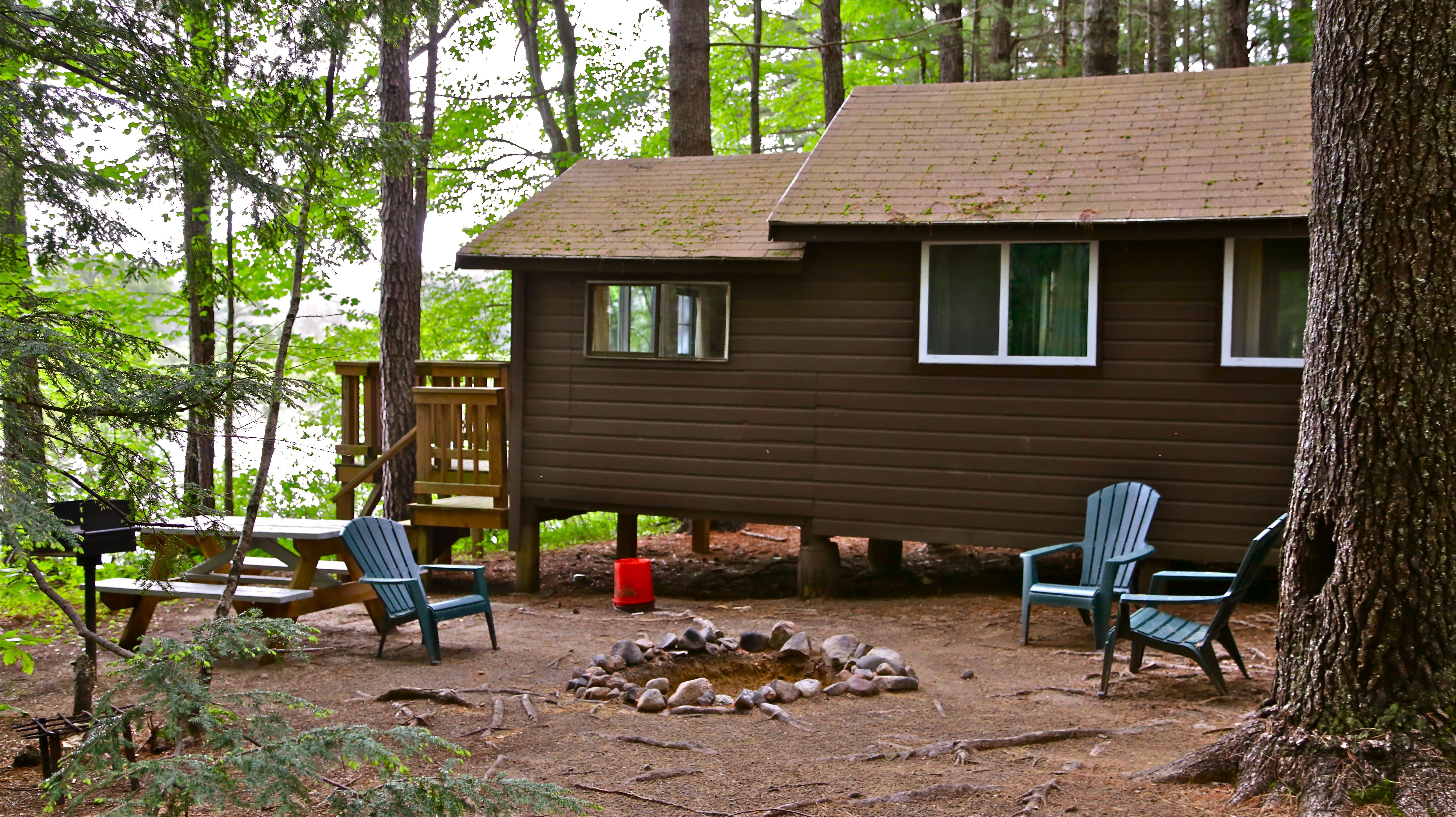 Adahi Rustic Cabin
