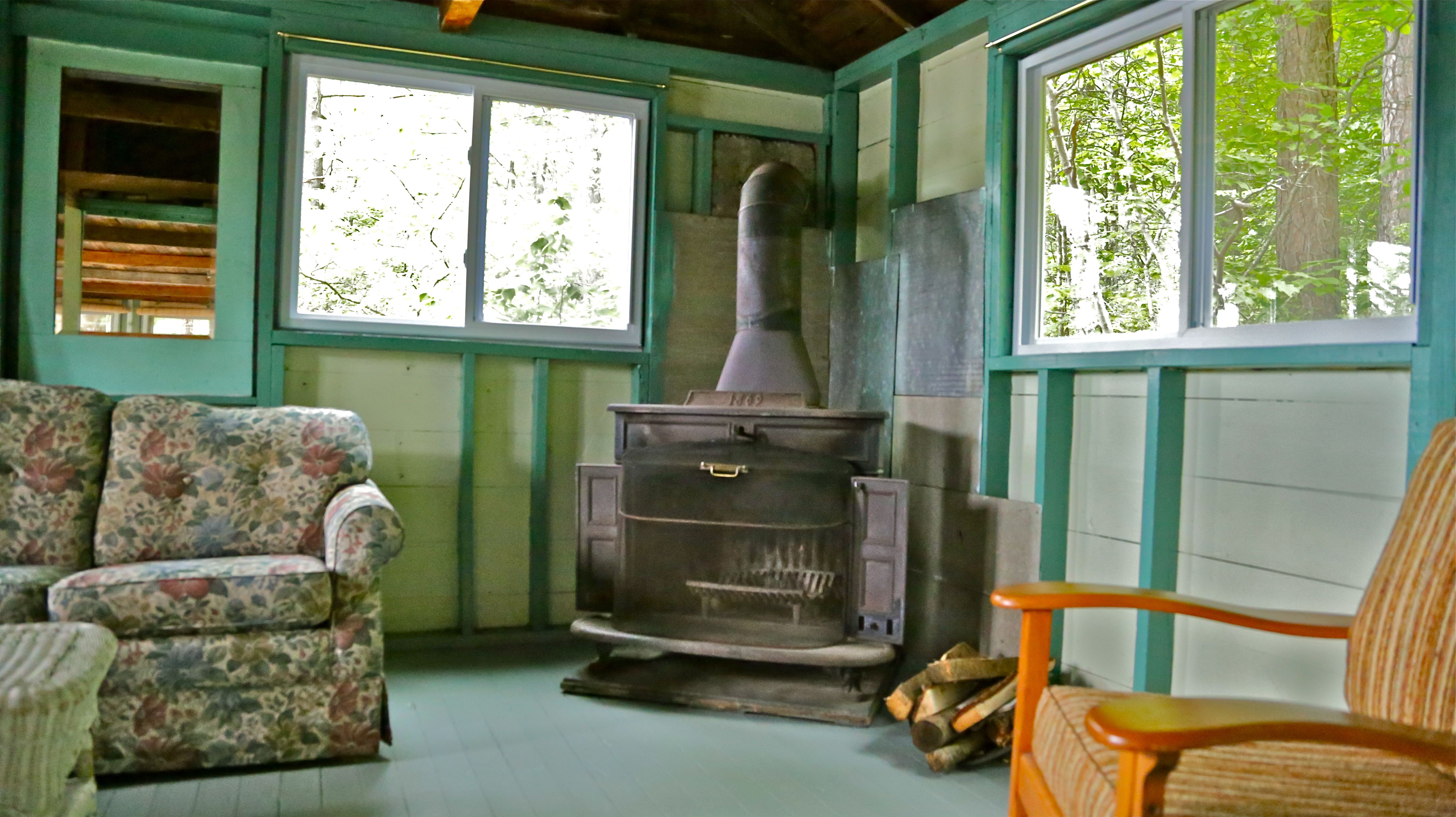 Natseke - Rustic Cabin