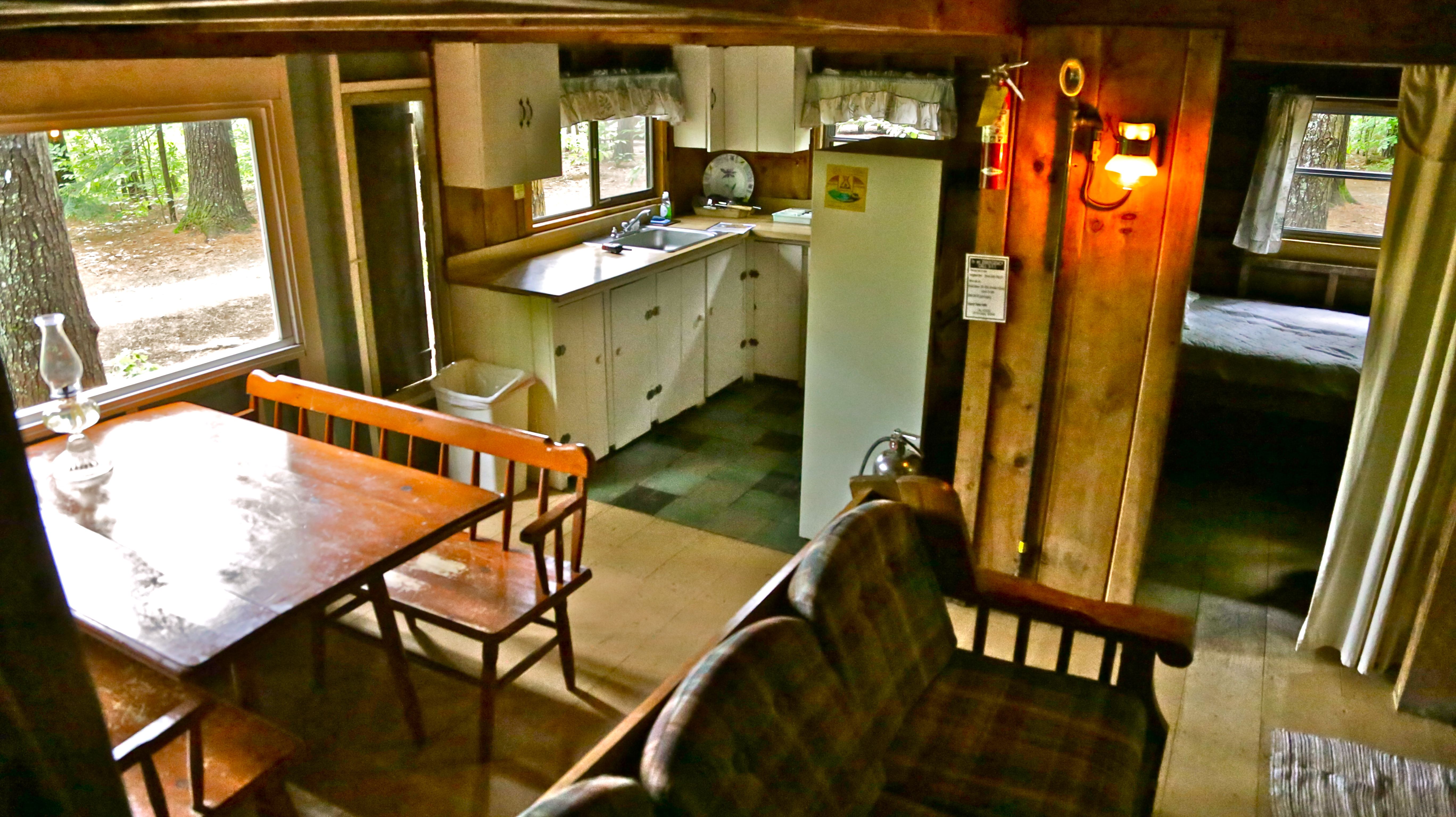 Kamaki - Rustic Cabin