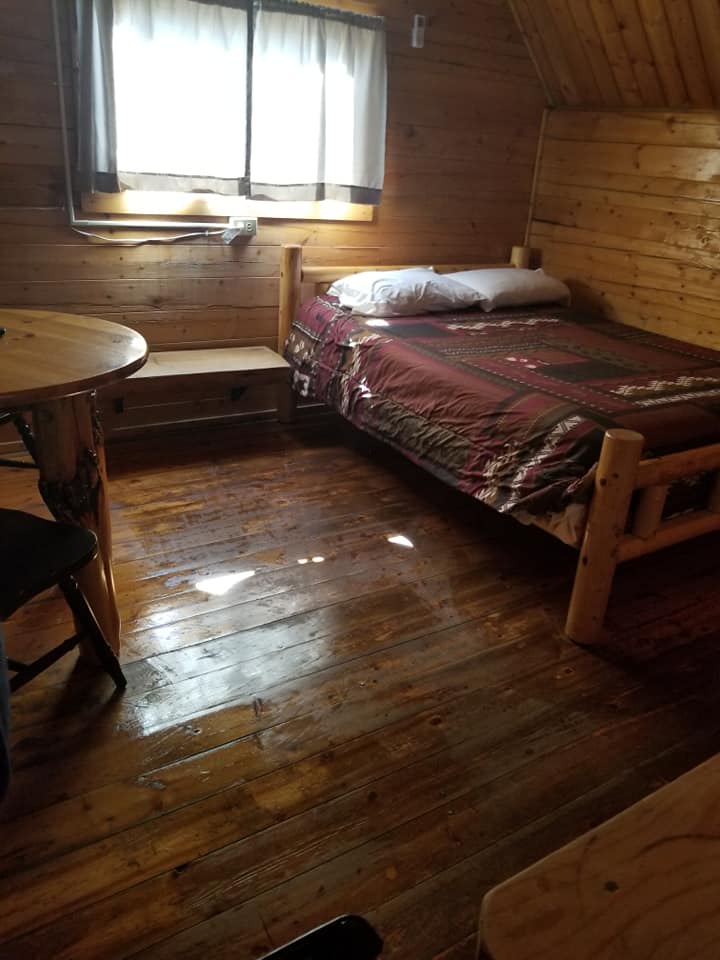 Deluxe Basic Cabin