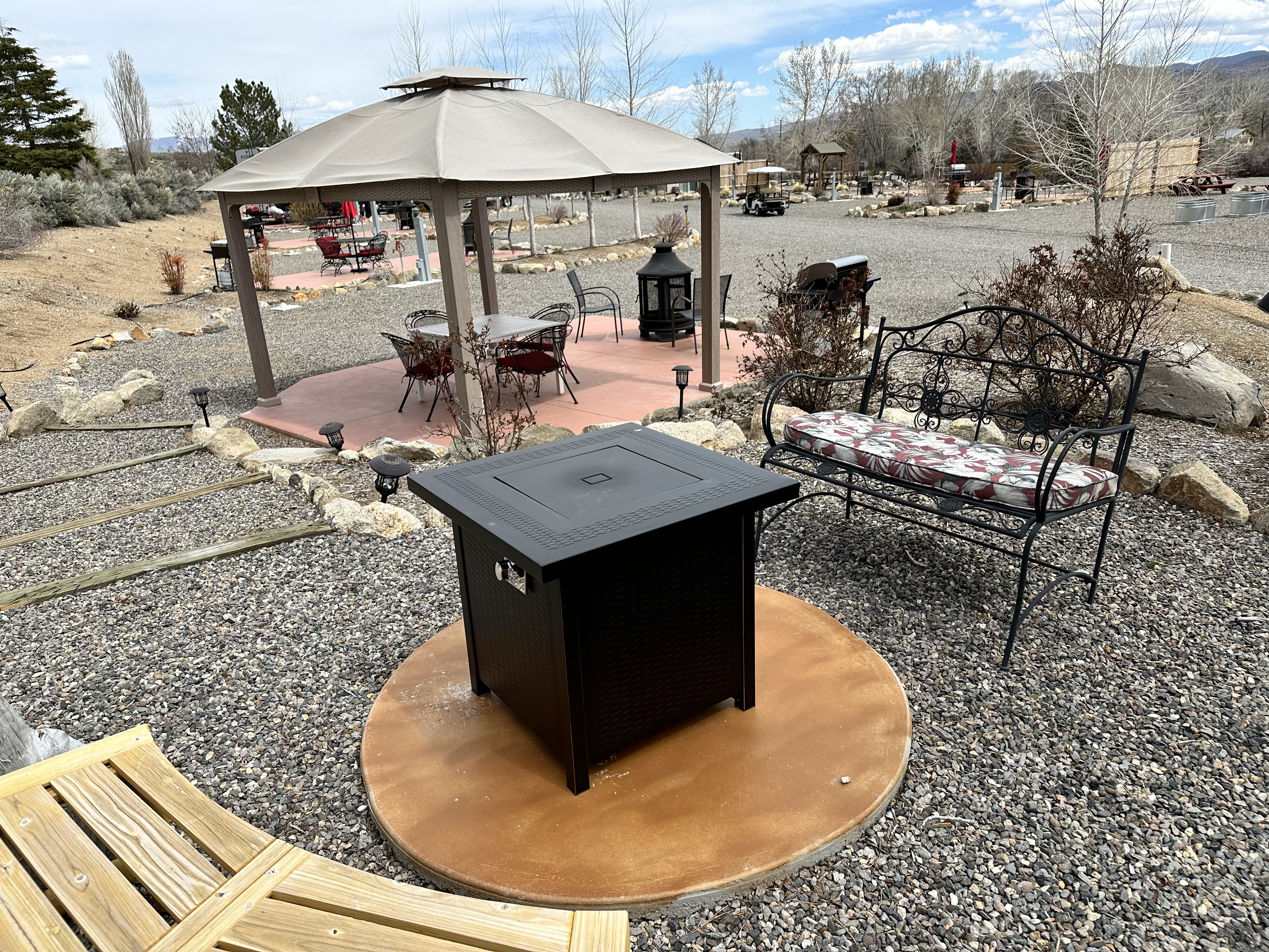 301 upper gas fire pit