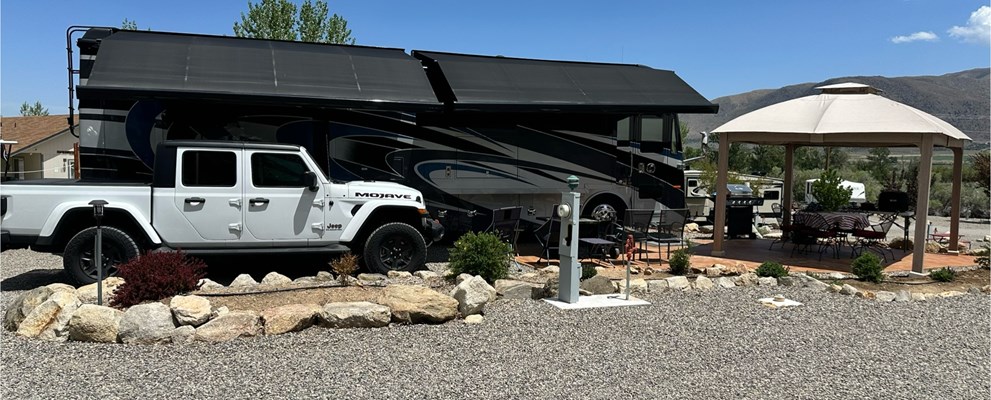 Pull in Patio shade structure 309