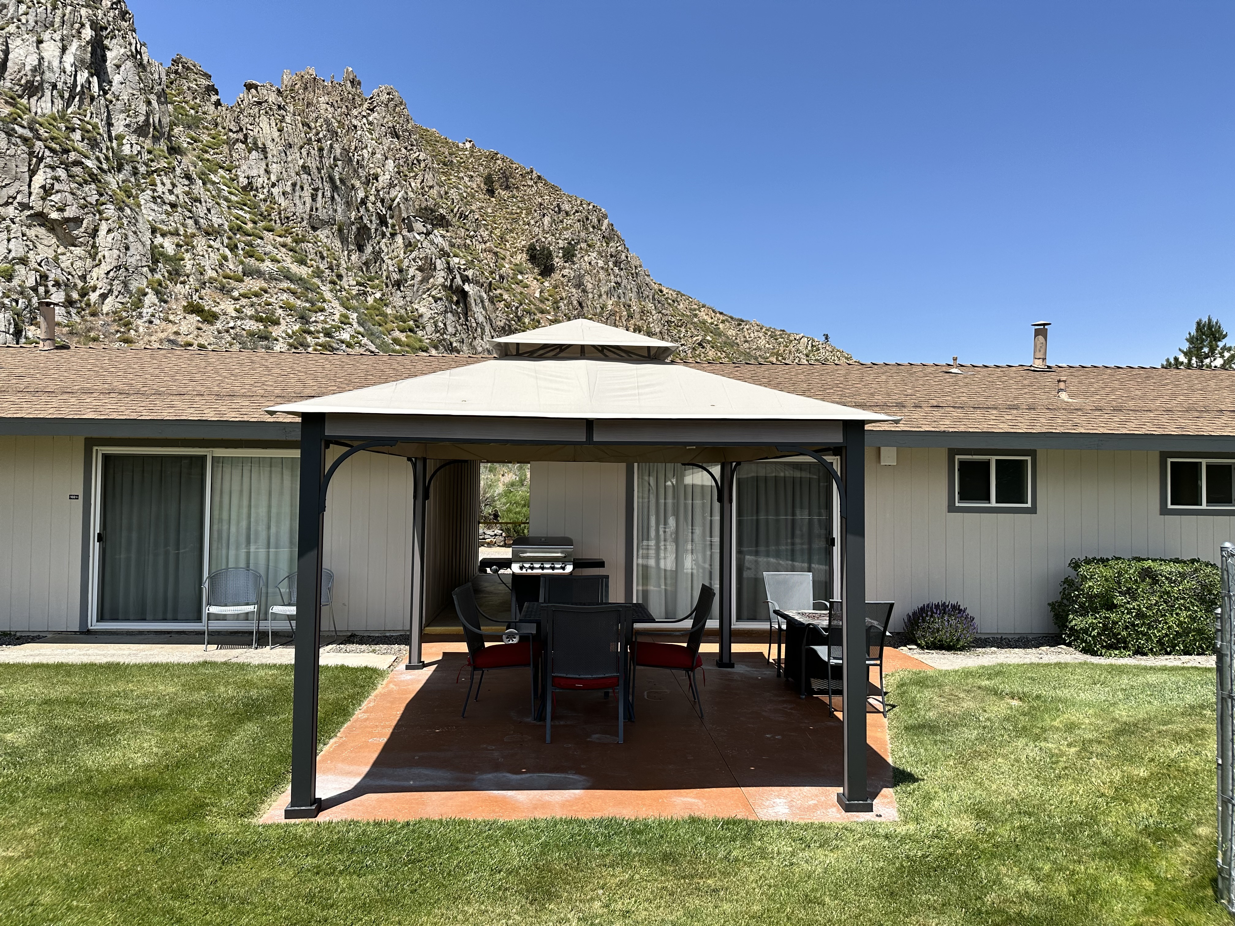 103 patio with shade