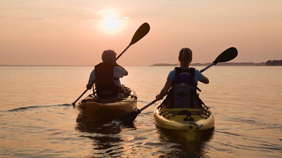 Kayak & Paddle Board