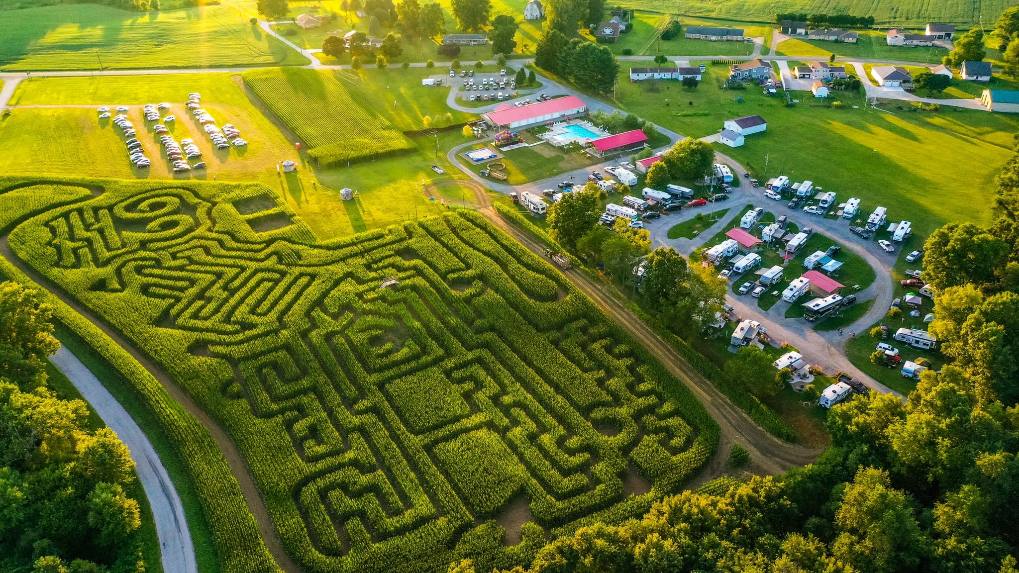 McPeek's Mighty Maze & Halloween Weekend 1 Photo