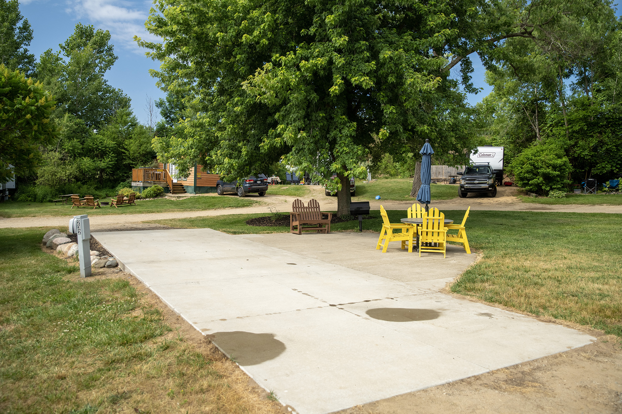 RV 232 - Pull Thru 50/30 AMPS FHU KOA Patio
